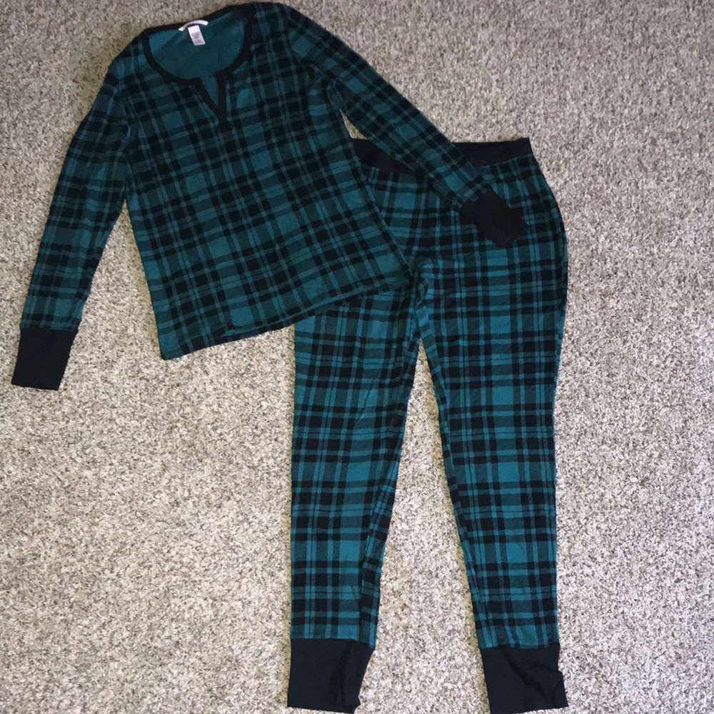 Victoria's Secret Green and Black Pajama Set Intimates